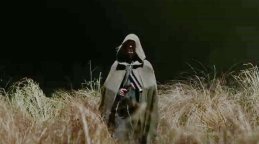 alien-covenant-trailer-analysis-david-engineer-cloak-73