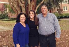 4b77f72b00000578-0-image-a-3_1524514064007